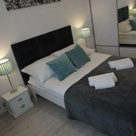 Dbd - Gray Turkus Apartment